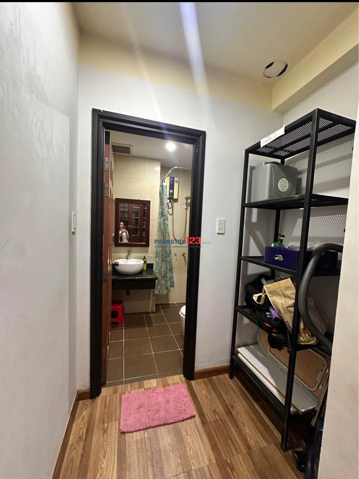 Chung cư Nguyễn Phúc Nguyên, Q3: 77m2, 2PN, NTCB, 12tr/th. Căn góc