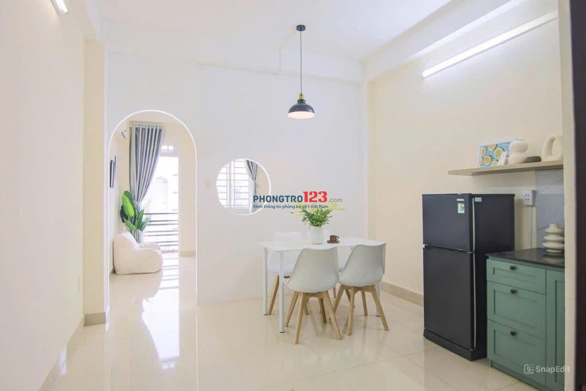 1 PHÒNG NGỦ BANCOL SIÊU ĐẸP NGAY NGUYỄN THÁI SƠN