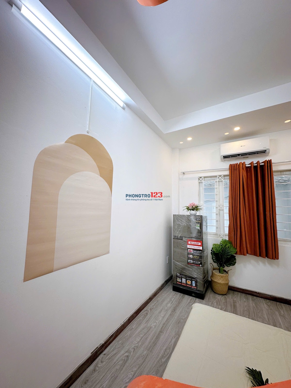 CHO THUÊ PHÒNG TRỌ FULL NỘI THẤT – CỬA SỔ LỚN THOÁNG MÁT Q1 gần Thảo Cầm Viên, Đinh Tiên Hoàng