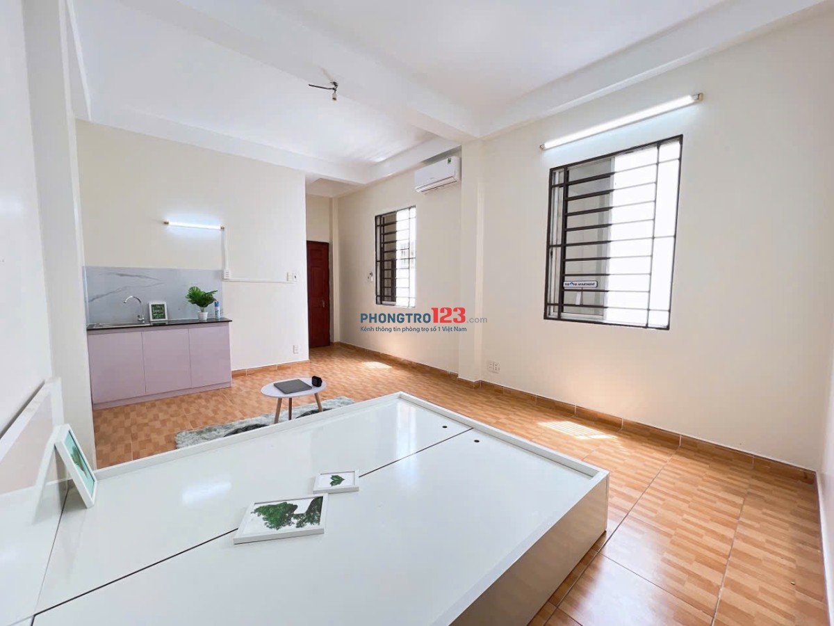 PHÒNG SIÊU RỘNG CỬA SỔ TRỜI - GẦN EMART PHAN HUY ÍCH