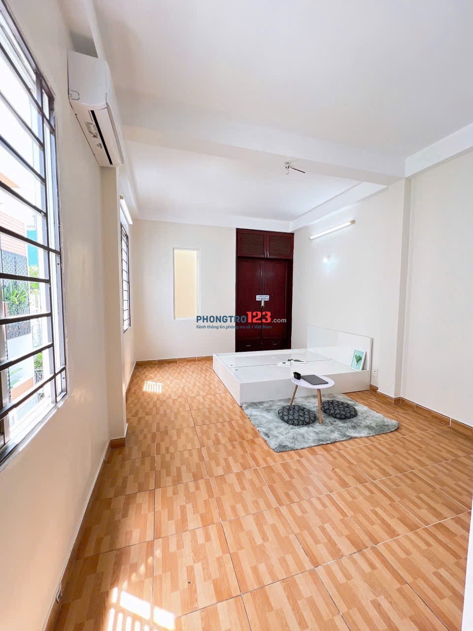 PHÒNG SIÊU RỘNG CỬA SỔ TRỜI - GẦN EMART PHAN HUY ÍCH