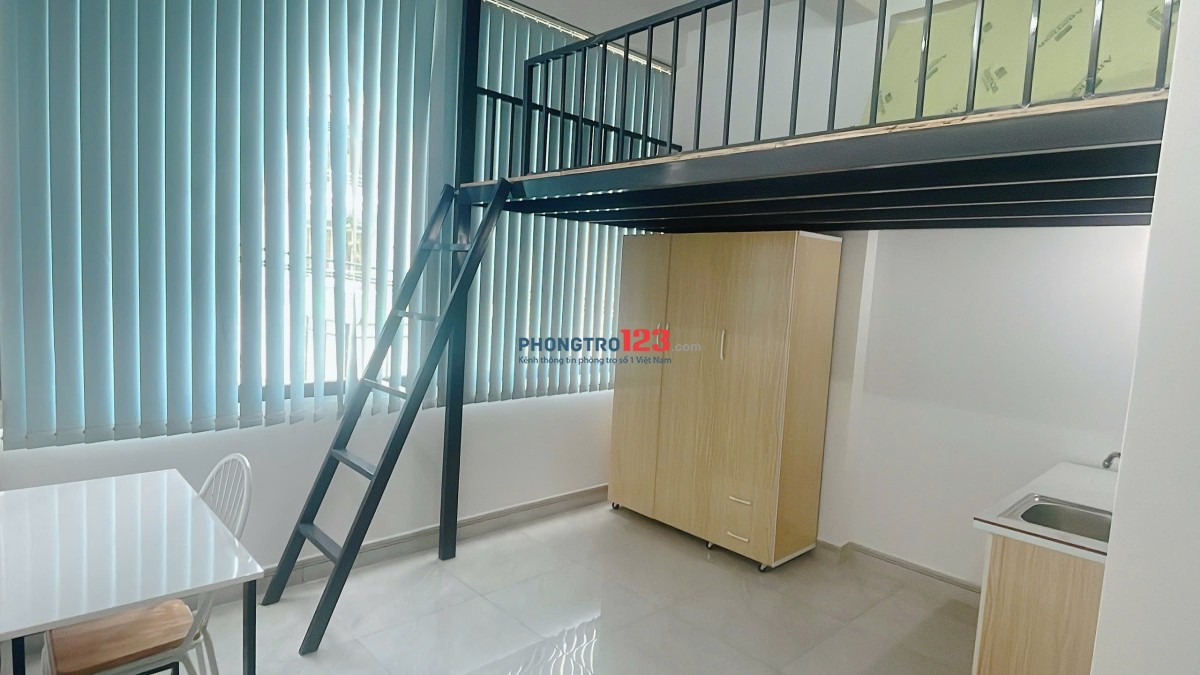 CĂN HỘ CÓ GÁC FULL NỘI THẤT – CỬA SỔ TO TÂN QUÝ GẦN ĐẠI HỌC VĂN HIẾN - THUẬN TIỆN DI CHUYỂN Q10