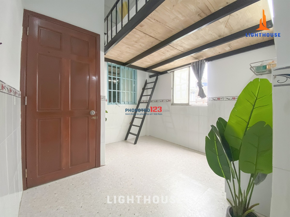 PHÒNG GÁC LỬNG, NỘI THẤT CƠ BẢN GẦN CẦU CHỮ Y