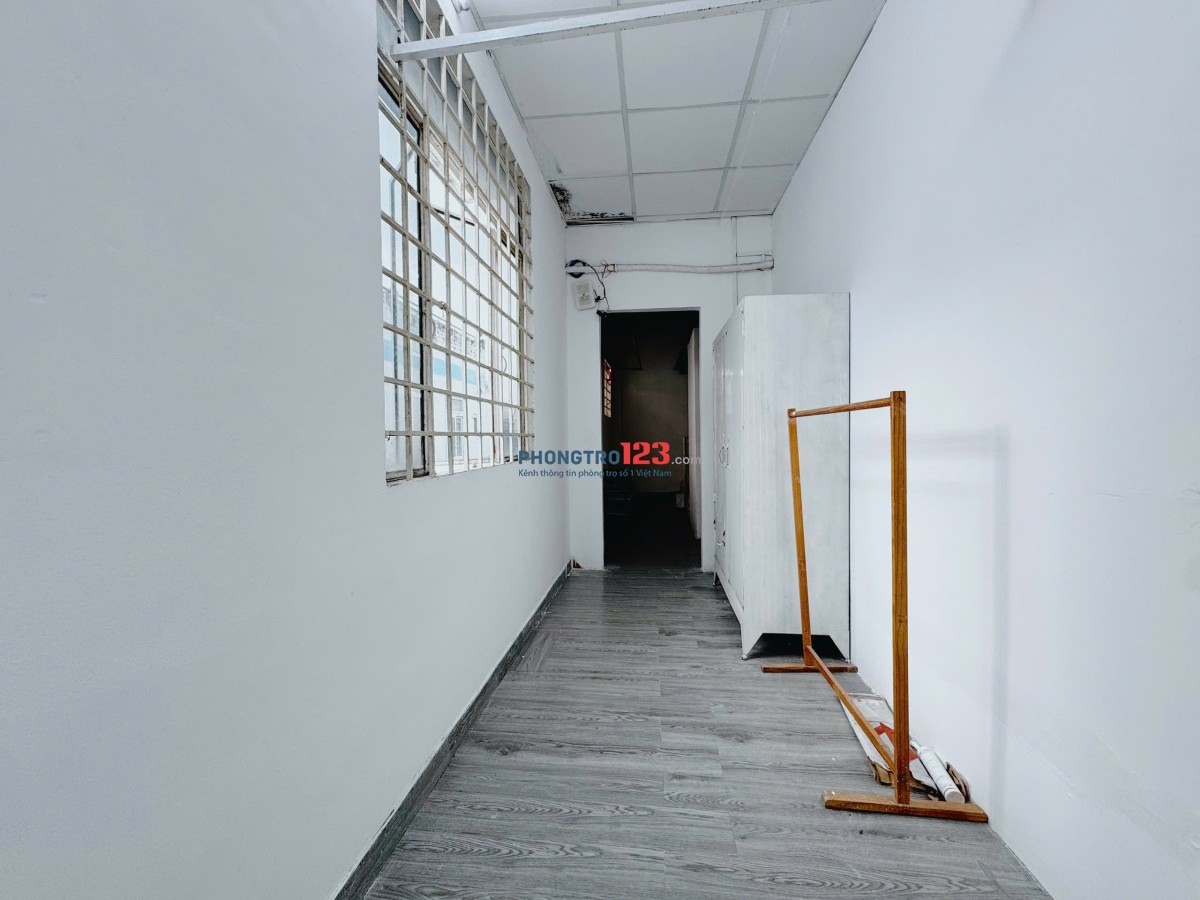 CĂN HỘ 2 PHÒNG NGỦ – BAN CÔNG RIÊNG – TRỐNG SẴN DỌN VÀO NGAY