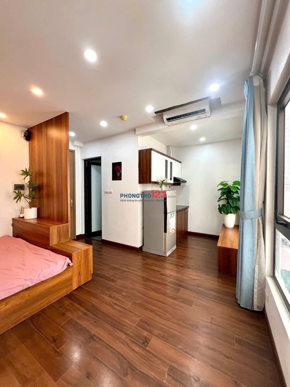 Nhượng lại phòng trọ Ngõ 16 Hoàng Cầu, ngay gần ga tàu điện trên cao