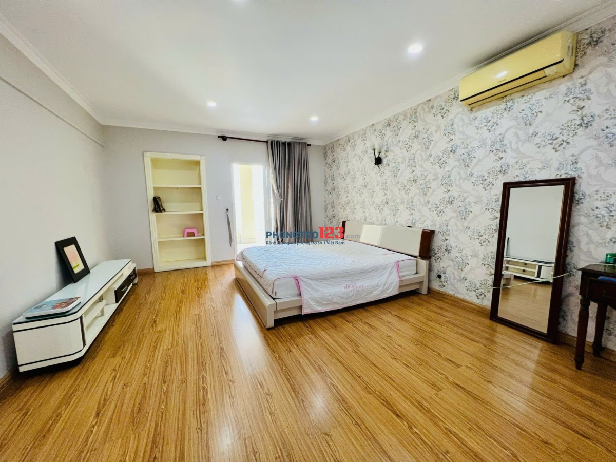 Căn hộ Phúc Yên, Tân Bình: 3p ngủ, 135m2, có nội thất, 12.5tr/th