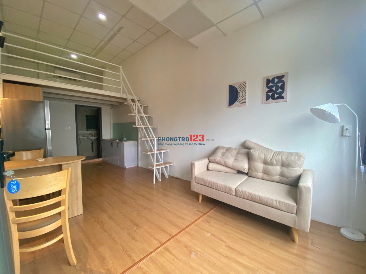 Một siêu phẩm có gác cửa sổ lớn Full nội thất Nơ Trang Long,Bình Thạnh sắp hết phòng