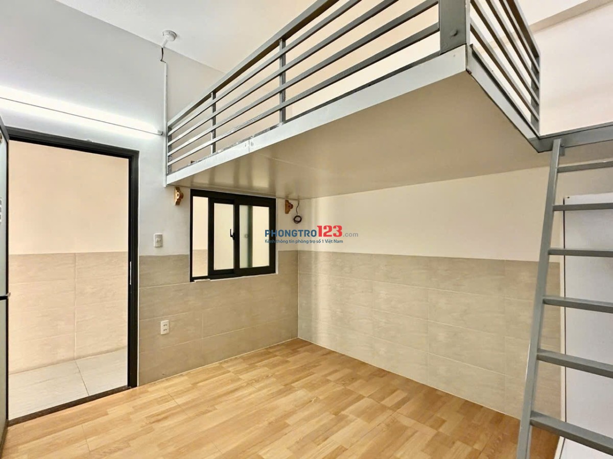 DUPLEX MỚI TINH • CỬA SỔ THOÁNG MÁT • GẦN SÂN BAY & ĐH TÀI CHÍNH – MARKETING • LÊ DUY NHUẬN, P12