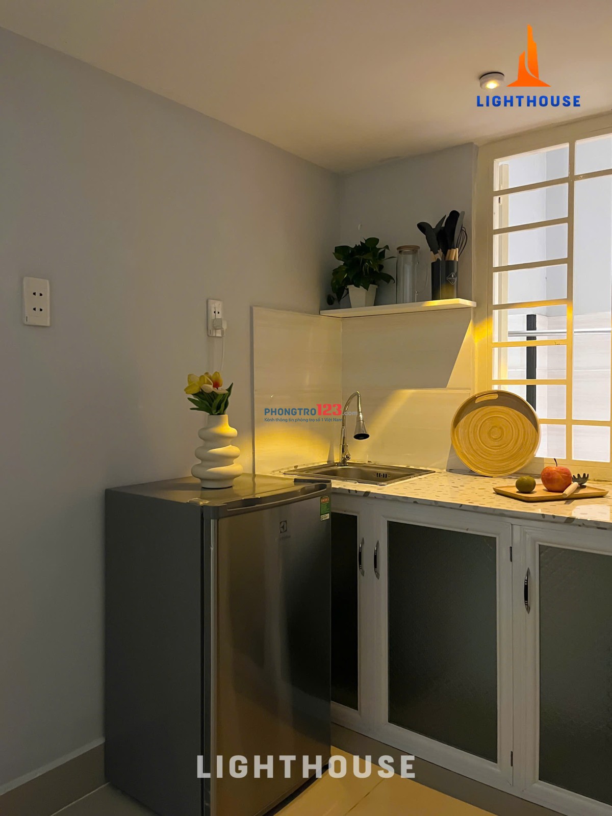 DUPLEX FULL NỘI THẤT SAU LƯNG VLU CS2 - GẦN BỆNH VIỆN NHÂN DÂN GIA ĐỊNH