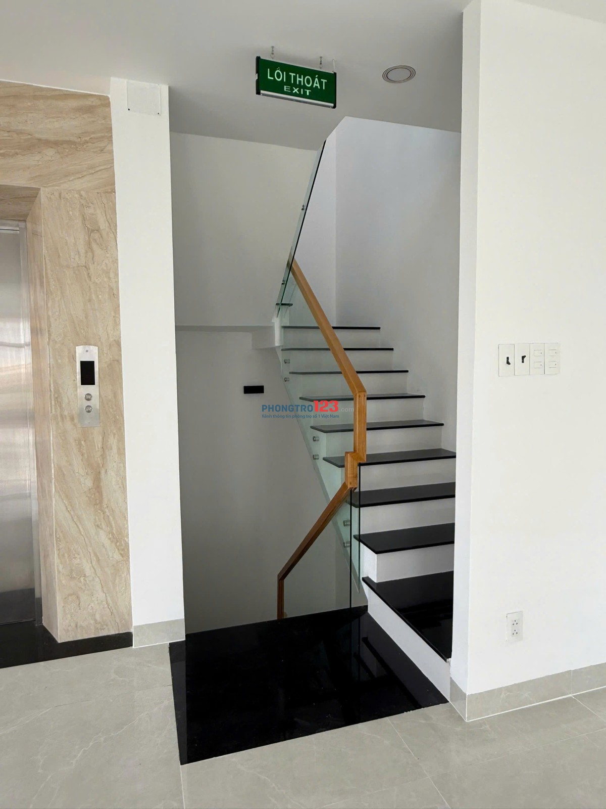 CHO THUÊ TÒA NHÀ MẶT TIỀN – HẦM + 6 TẦNG + SÂN THƯỢNG – VỊ TRÍ SIÊU ĐẸP - GÒ VẤP