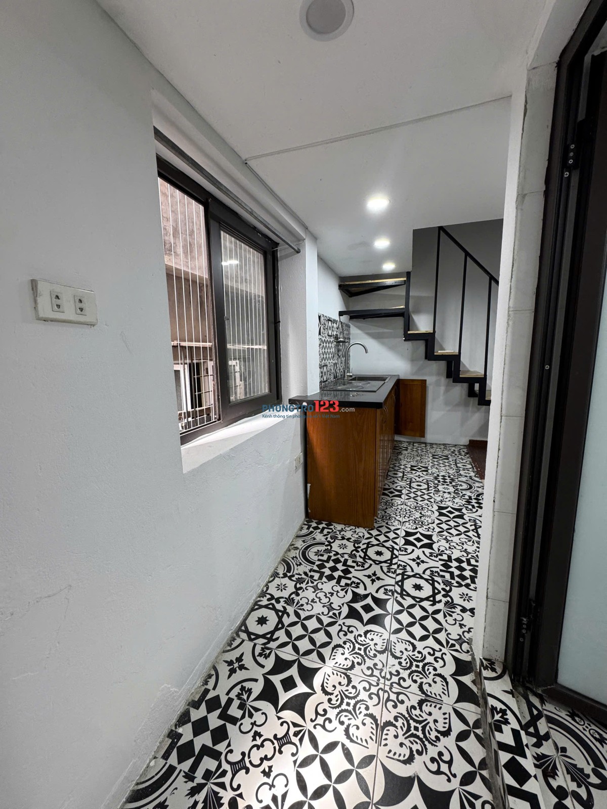 Nhà riêng: Chủ nhà cho thuê phòng riêng khép kín 15m2, đầy đủ tiện nghi tại Đội Cấn