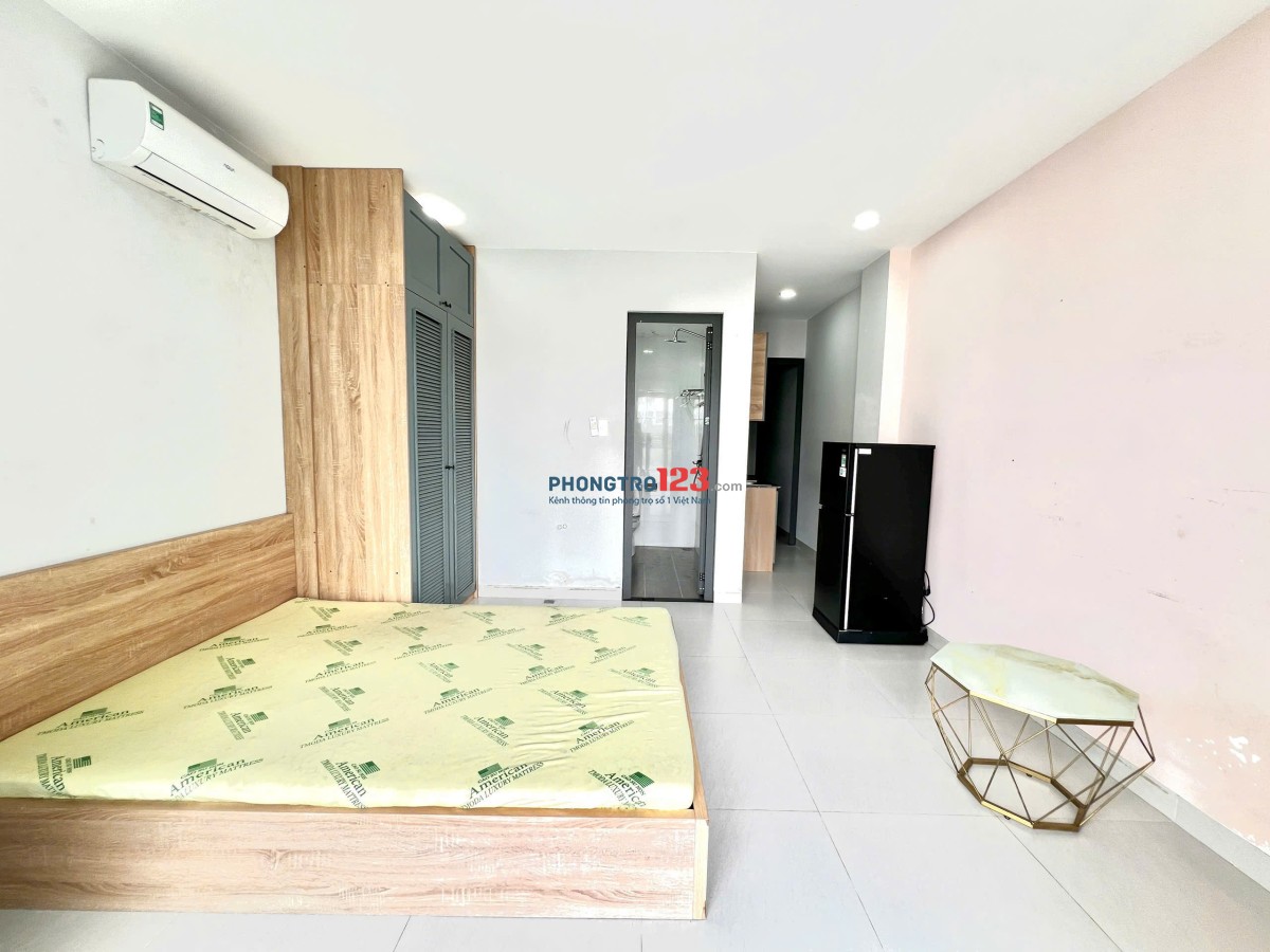 CĂN HỘ FULL NỘI THẤT 35m2 BAN CÔNG THOÁNG SÁNG Ở UNG VĂN KHIÊM - QUẬN BÌNH THẠNH GẦN Q1,Q3