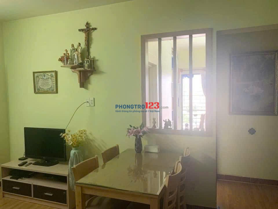 Chung cư Thống Nhất, Tân Phú căn góc 2p ngủ có nội thất giá 8tr