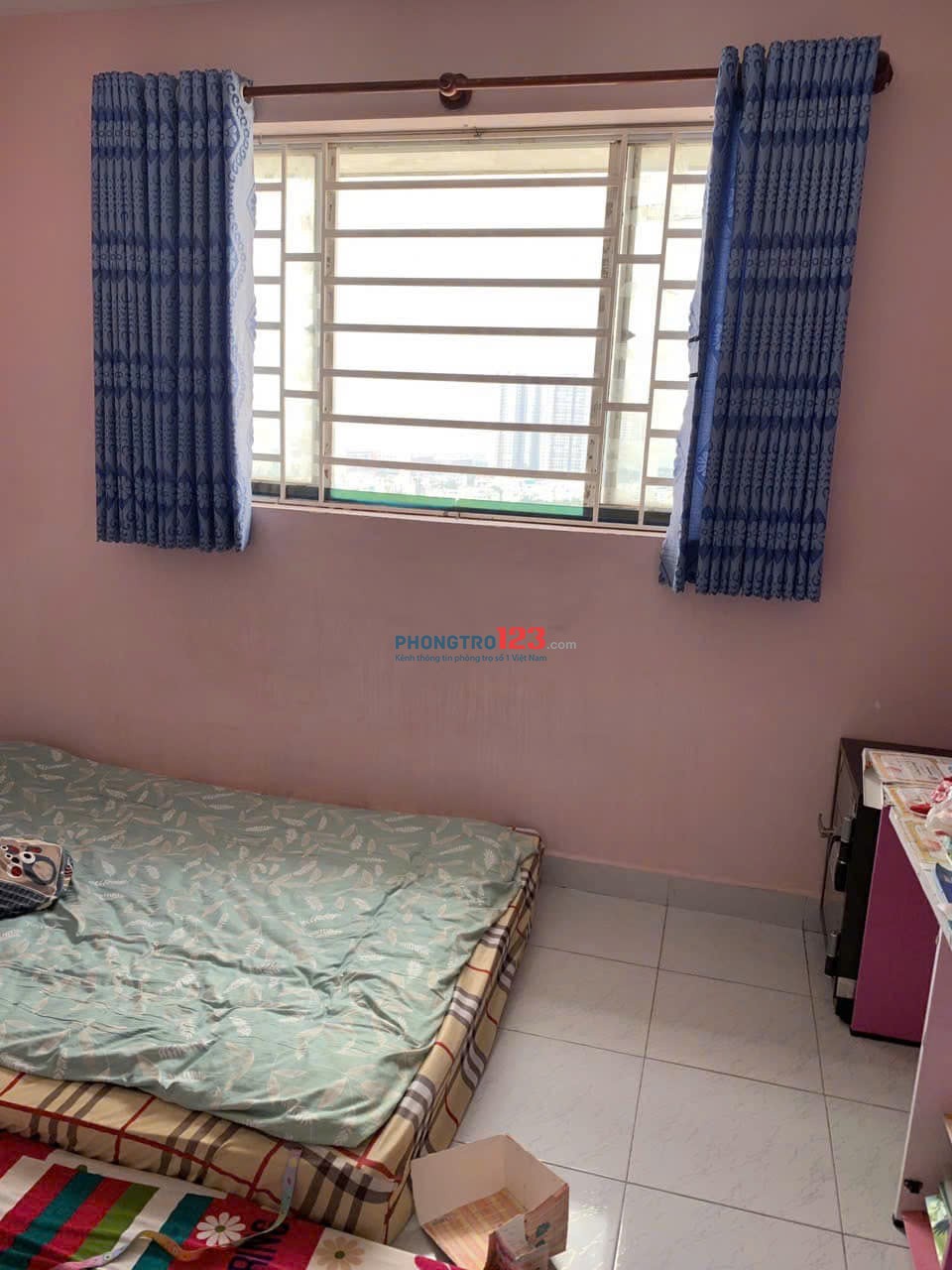 Căn hộ C/c Bàu cát,Tân BÌnh: 2p ngủ, có nội thất - ban công giá 8tr