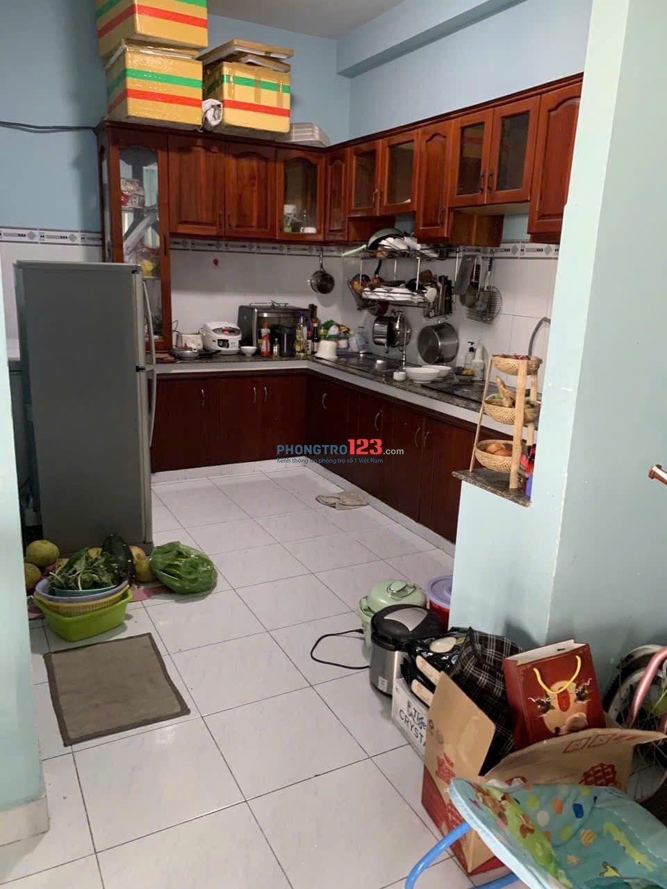 Căn hộ C/c Bàu cát,Tân BÌnh: 2p ngủ, có nội thất - ban công giá 8tr