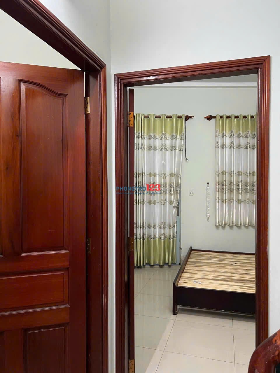 Cho thuê nhà 4PN 3WC 1 trệt 2 lầu, nhà mới, hướng Đông Nam mát mẻ, an ninh, DTSD 125m2