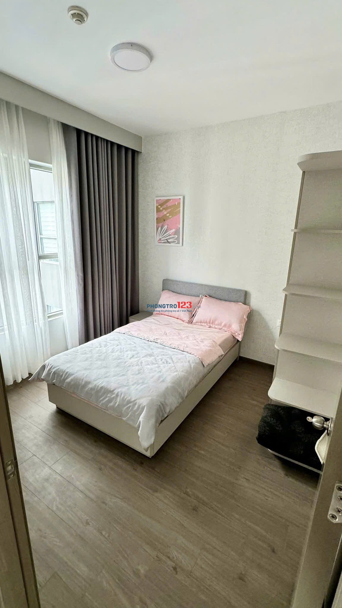 C/C Cao Cấp Satra, Phan Đăng Lưu, Phú Nhuận, 135m2, 3PN, 2WC, 22tr/th.