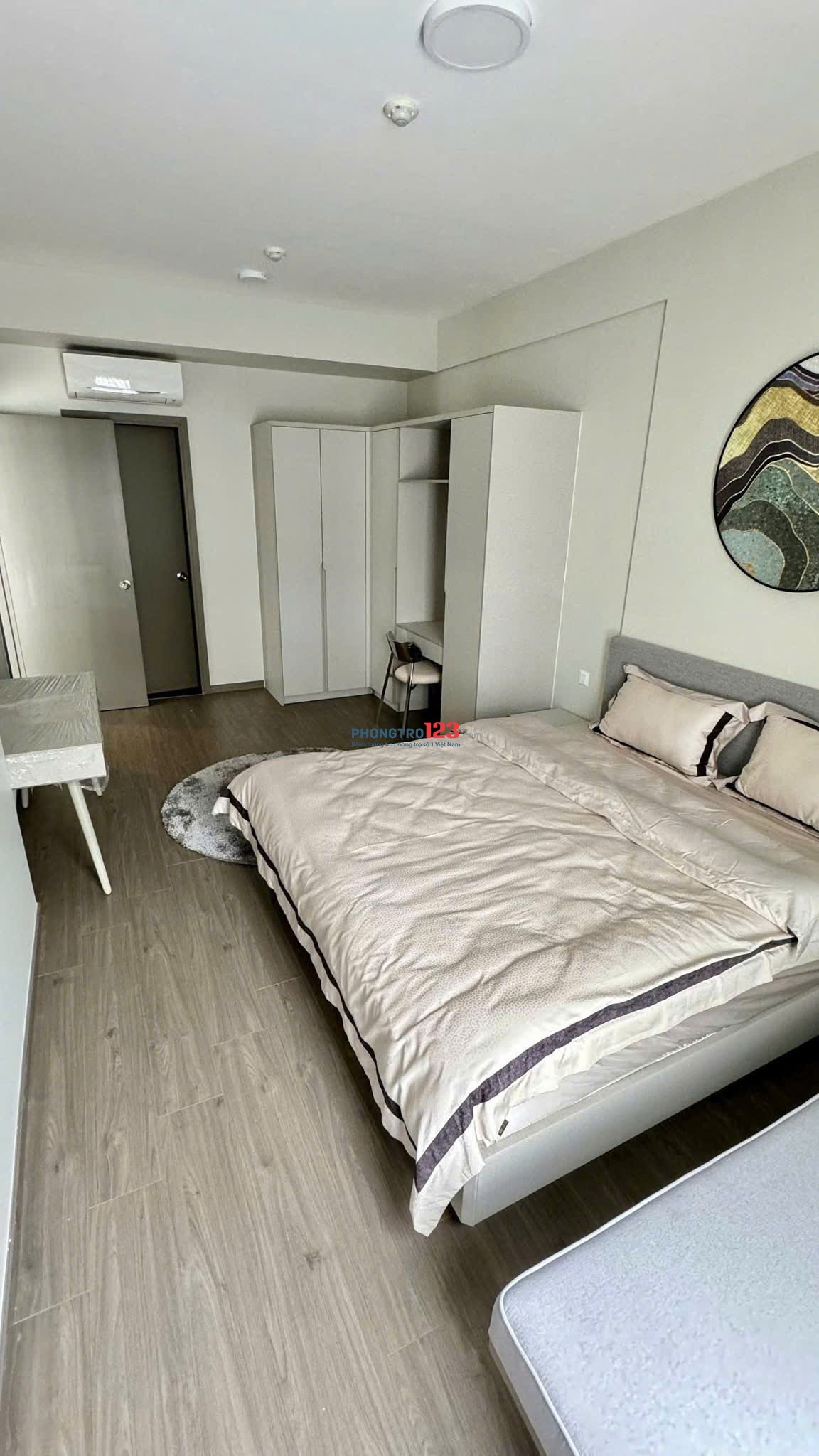 C/C Cao Cấp Satra, Phan Đăng Lưu, Phú Nhuận, 135m2, 3PN, 2WC, 22tr/th.