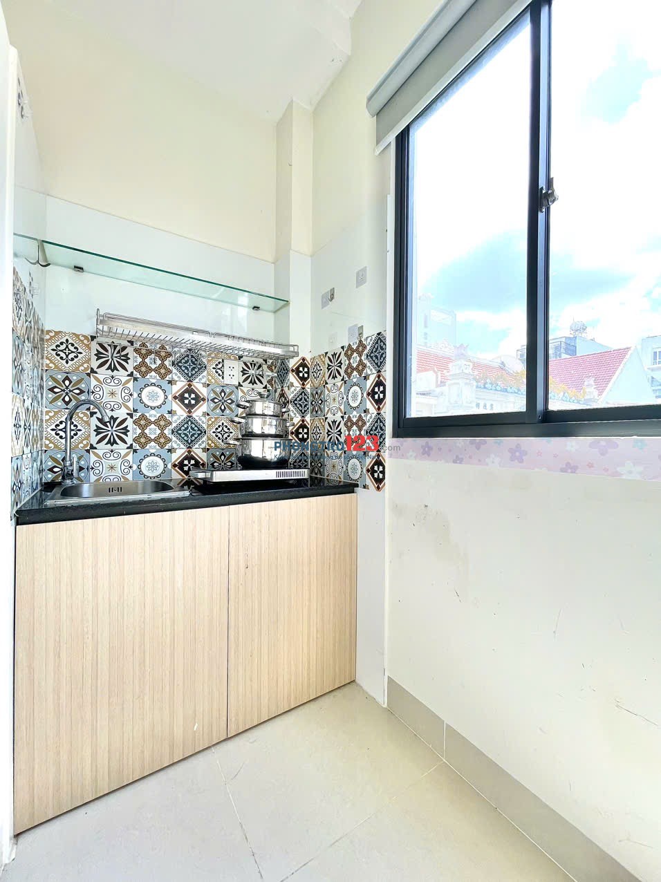 PHÒNG ÁNH SÁNG TRỜI FULL NT NGAY KCX TÂN THUẬN