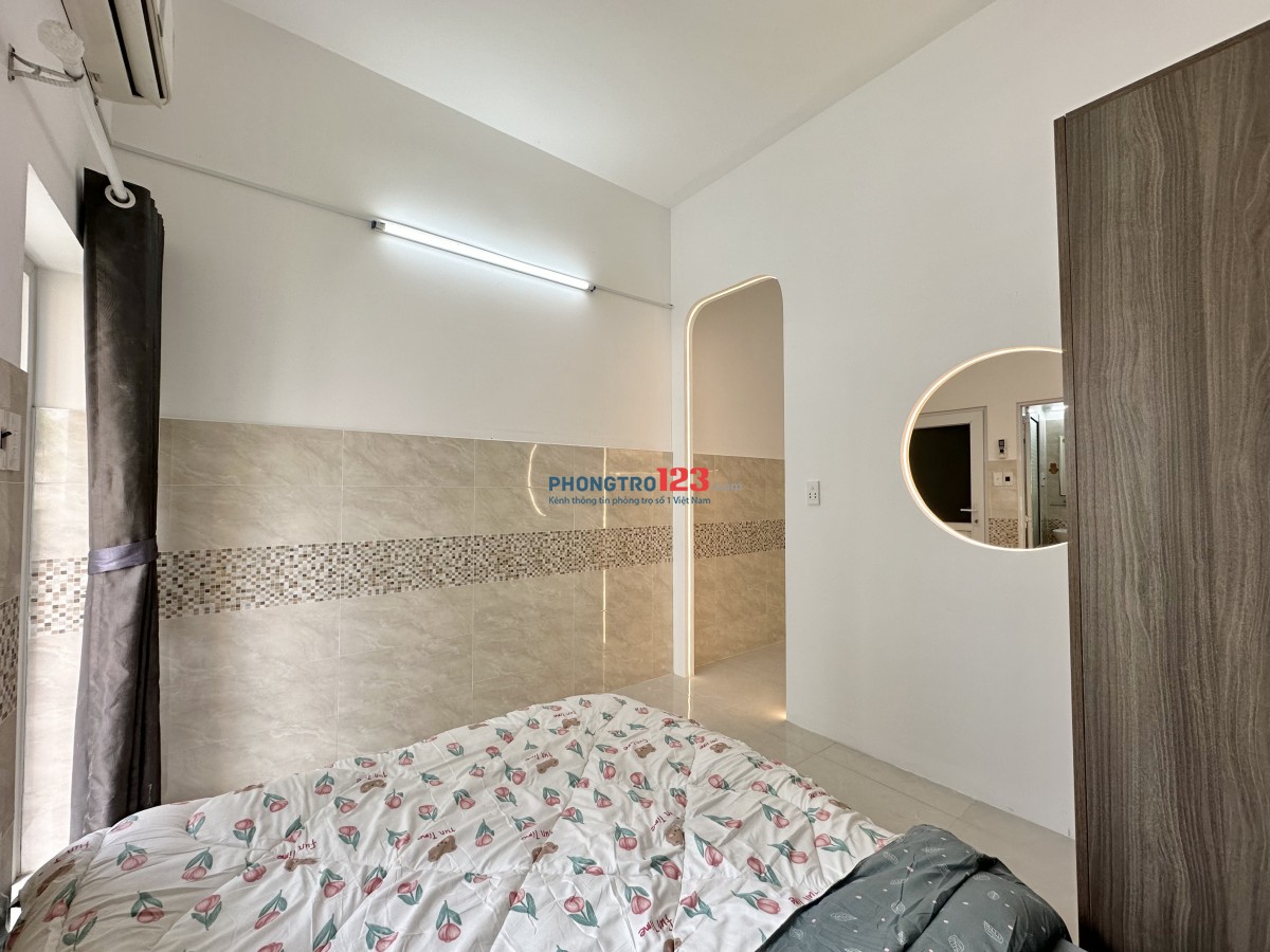 PHÒNG NGỦ CÓ BANCOL SIÊU ĐẸP NGAY NGUYỄN XÍ