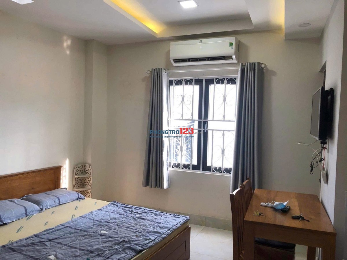 PHÒNG TRỌ CỬA SỔ LỚN - TÁCH BẾP QUẬN 3 gần Công viên 23/9, Ngã Sáu Cộng Hoà