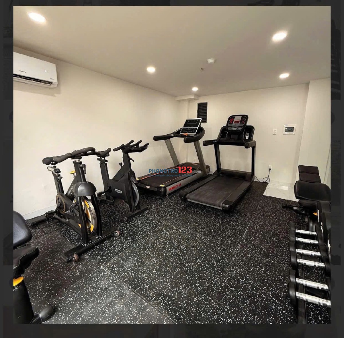 Studio nằm ngay đường số 43, tân quy q7 gần lotte, cresant mall