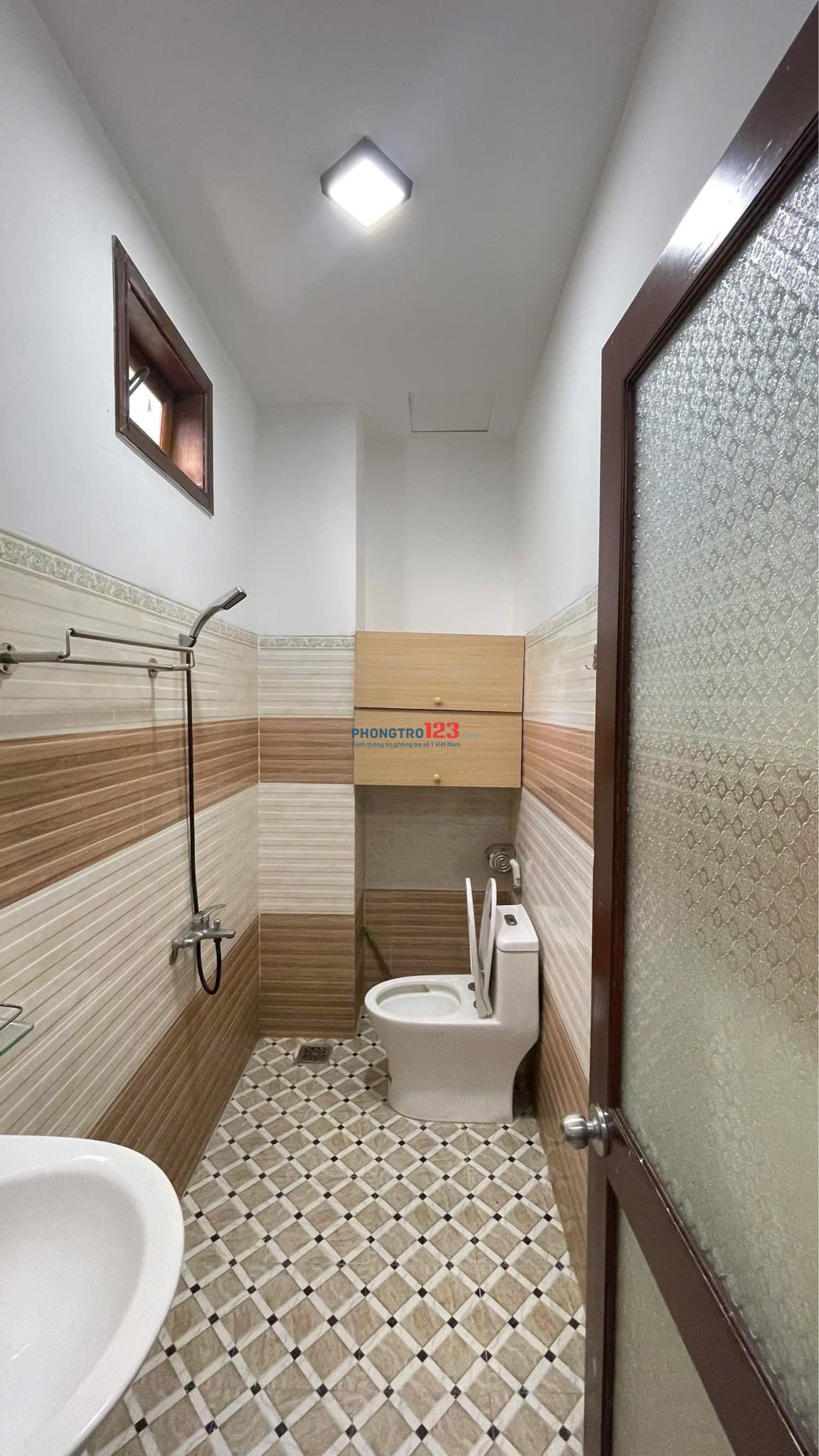 PASS phòng trọ full nội thất (HĐ còn 3 tháng, có thể gia hạn)