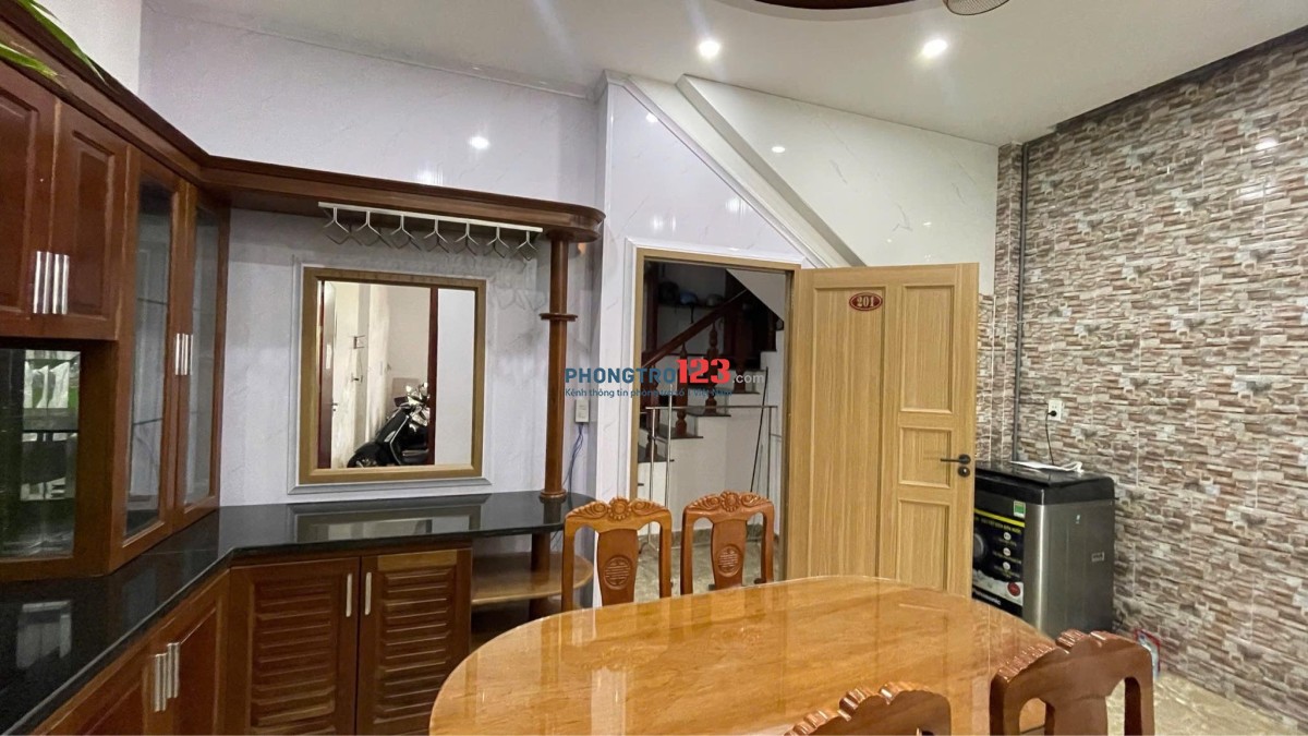 PASS phòng trọ full nội thất (HĐ còn 3 tháng, có thể gia hạn)