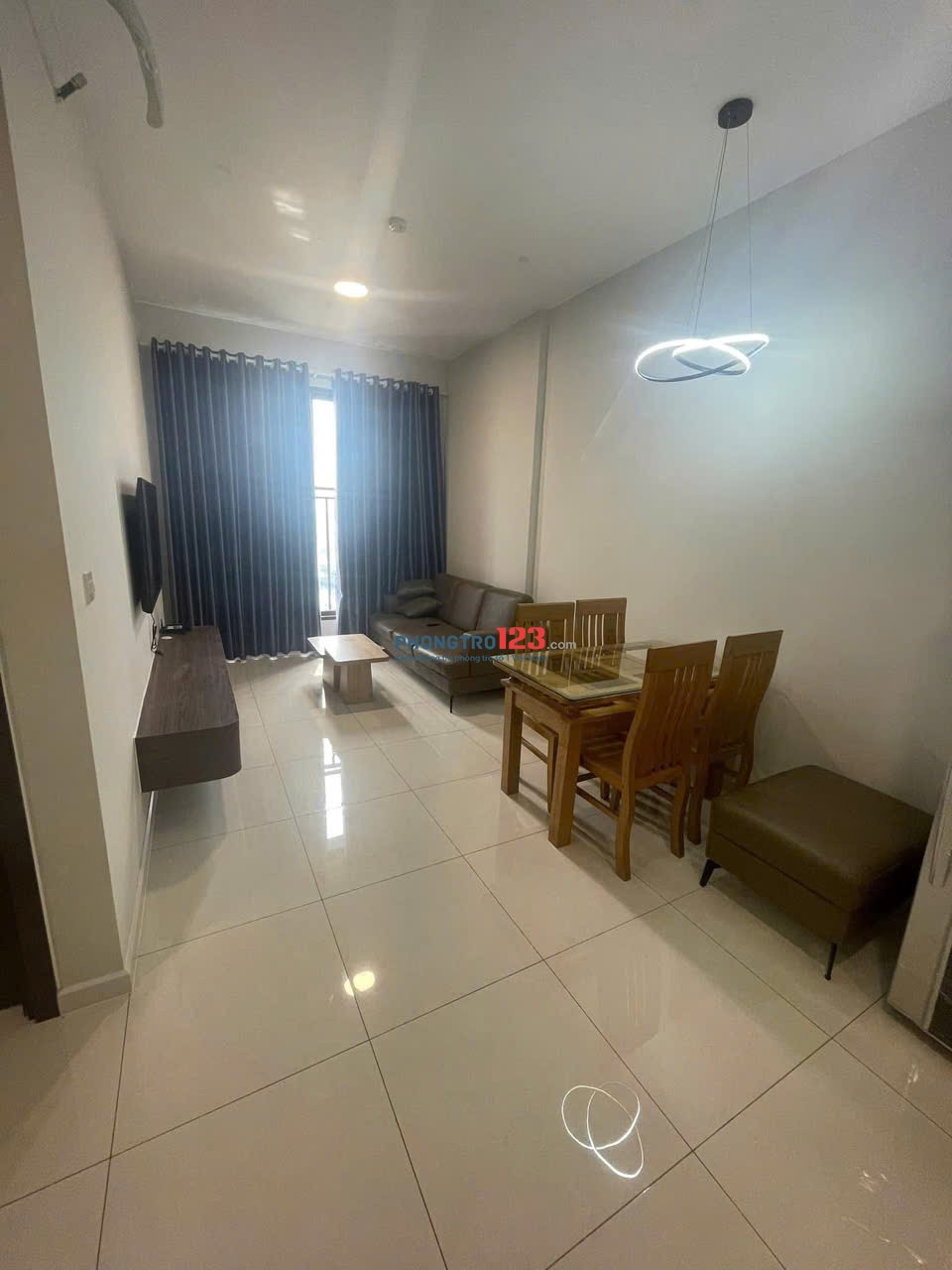 Chung cư Screc, 974A Trường Sa, Q3: 2p ngủ, full NT, giá 13triệu