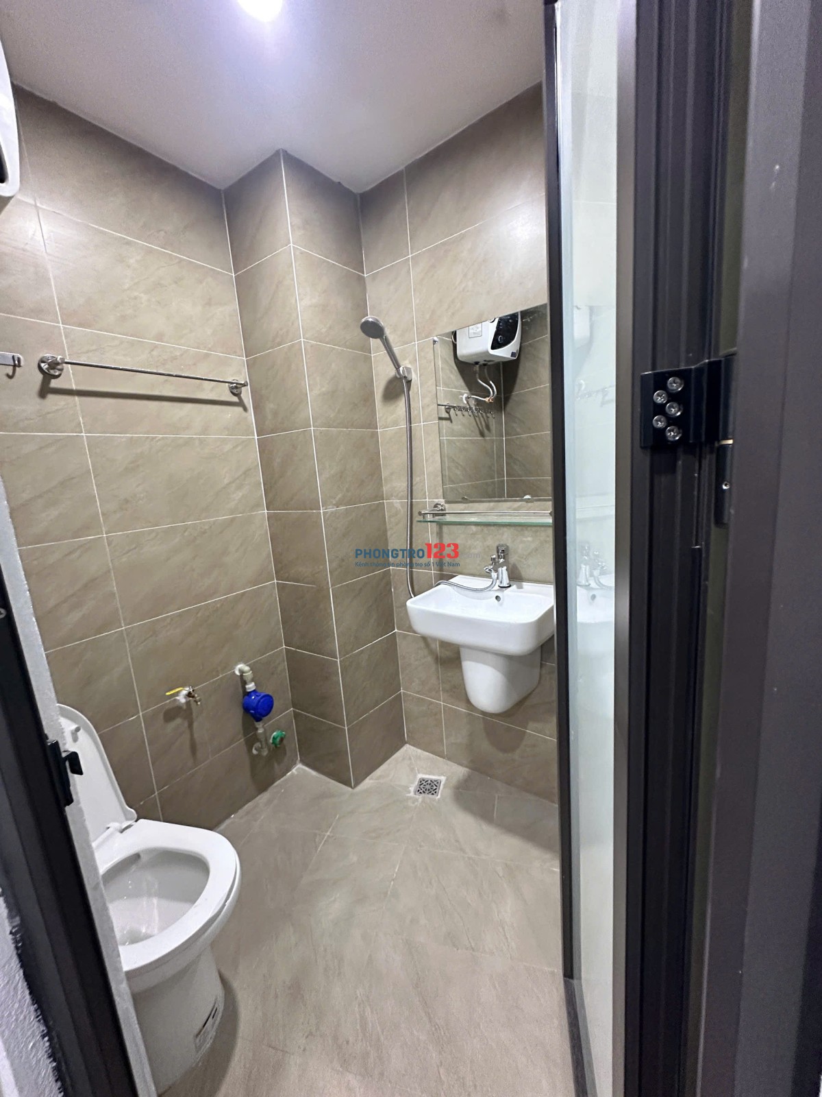 CHÍNH CHỦ CHO THUÊ CĂN HỘ DỊCH VỤ MỚI XÂY SIÊU VIP - FULL NỘI THẤT - NGAY TRUNG TÂM MỄ TRÌ!