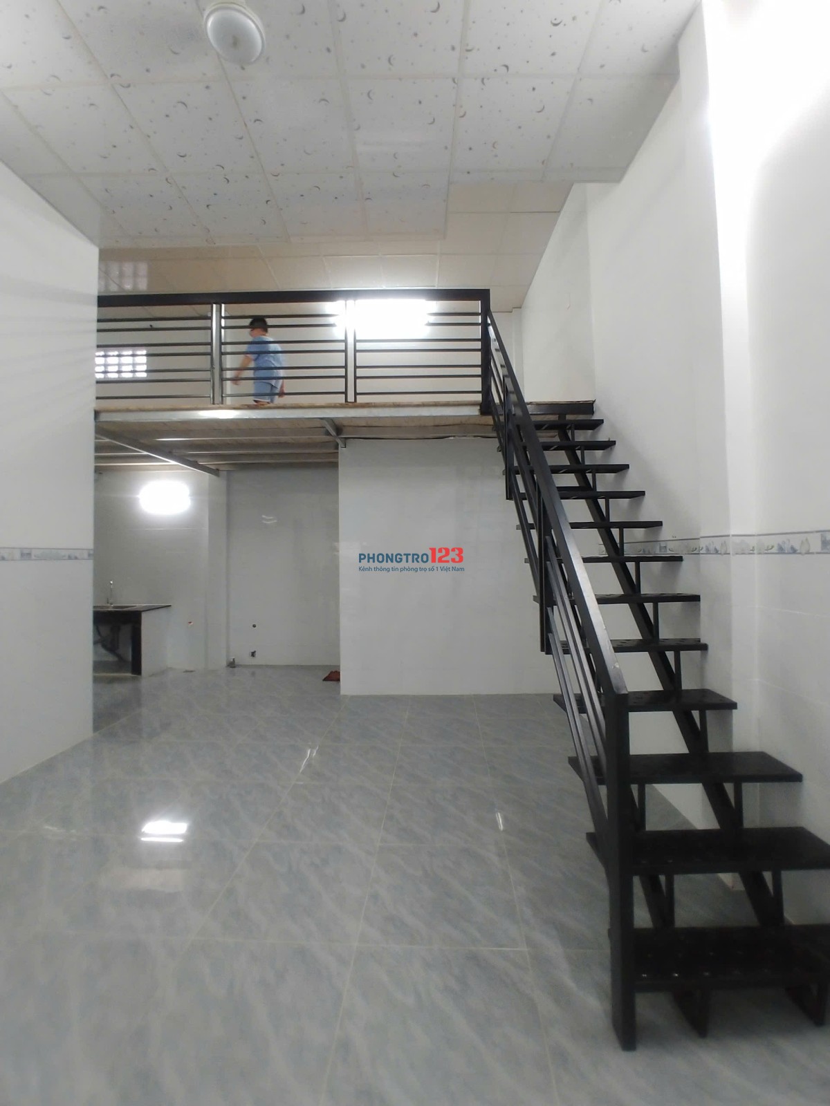 Cho thuê nhà nguyên căn 1 trệt 1 lửng mặt tiền đường số 7 Tam Phú Thủ Đức