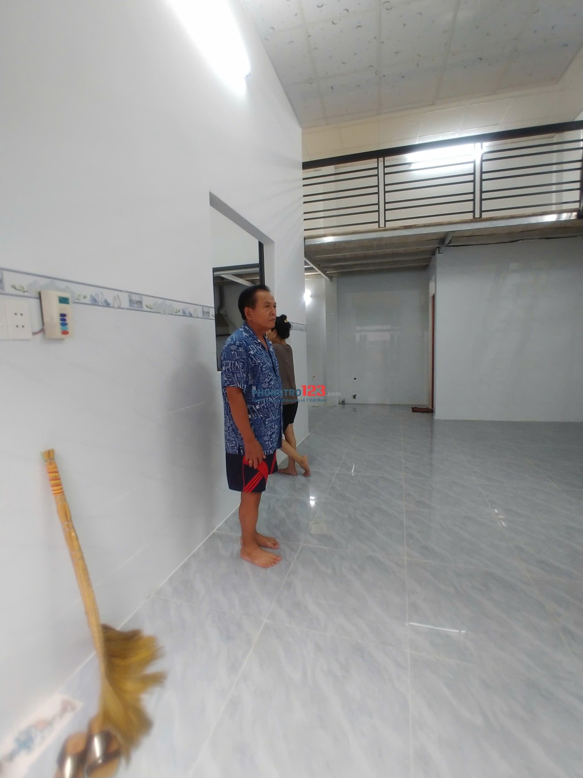 Cho thuê nhà nguyên căn 1 trệt 1 lửng mặt tiền đường số 7 Tam Phú Thủ Đức