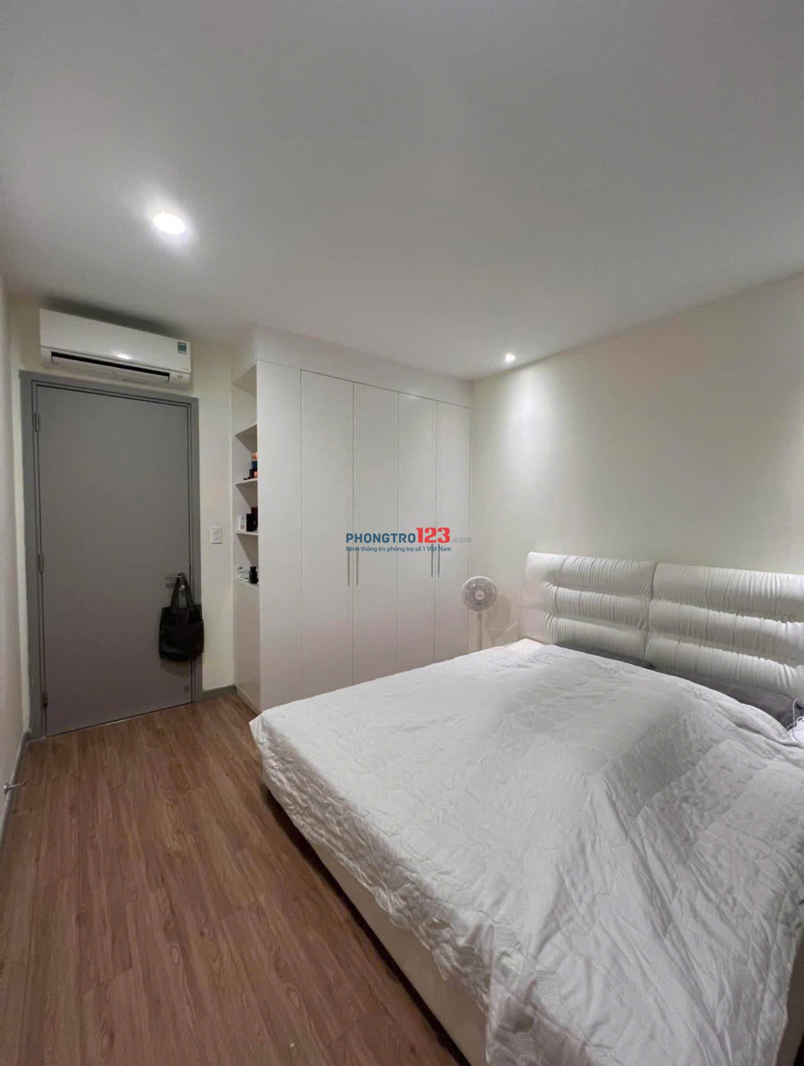 C/c Carillon 5, Tân Phú căn 77m2, 2PN, 2WC, Nội thất, Căn góc, 10tr/th