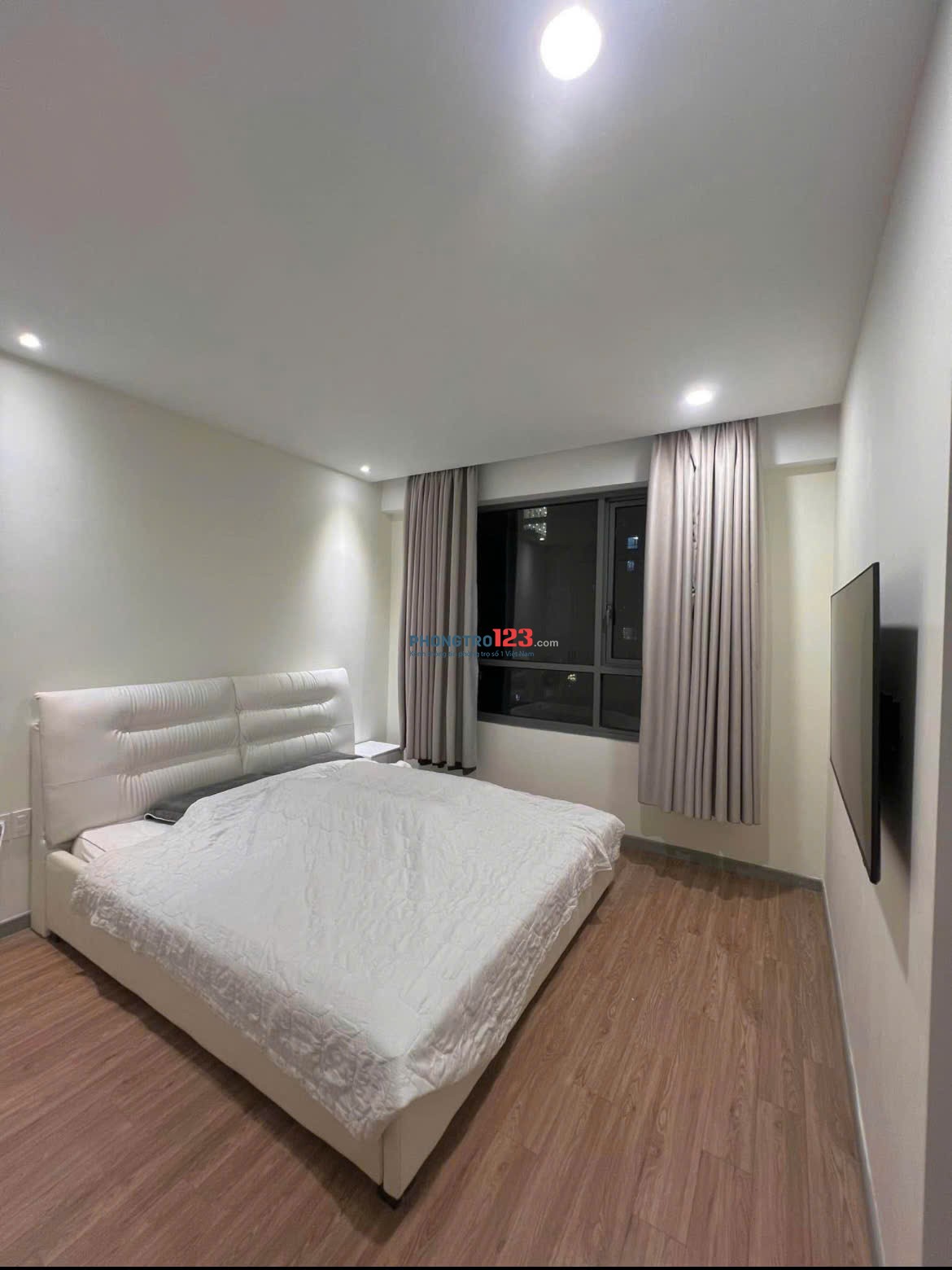 C/c Carillon 5, Tân Phú căn 77m2, 2PN, 2WC, Nội thất, Căn góc, 10tr/th