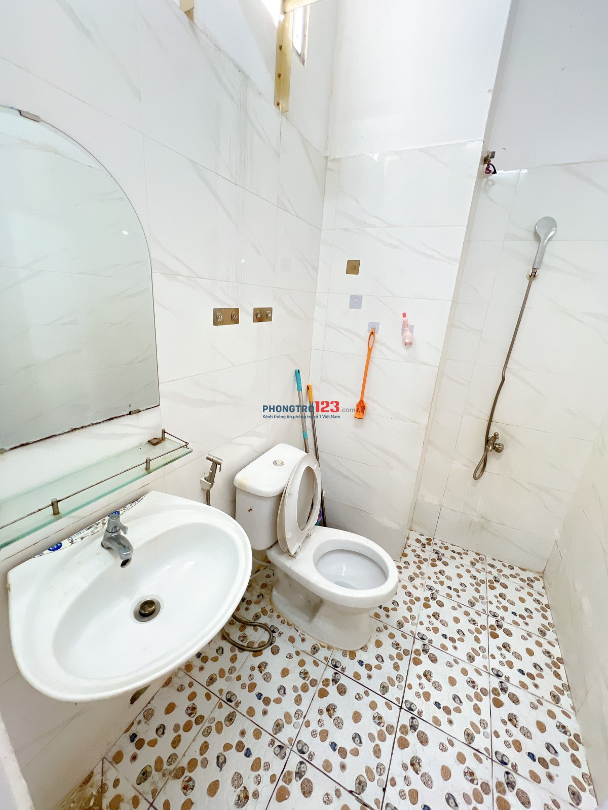 Ký túc xá sinh viên và người đi làm tại gò vấp