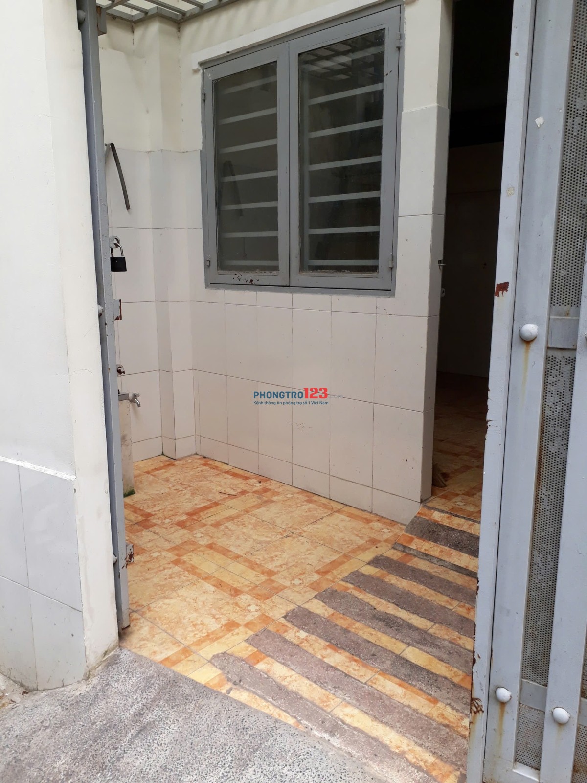 CHO THUÊ PHÒNG TRỌ GẦN CẦU VƯỢT LINH XUÂN