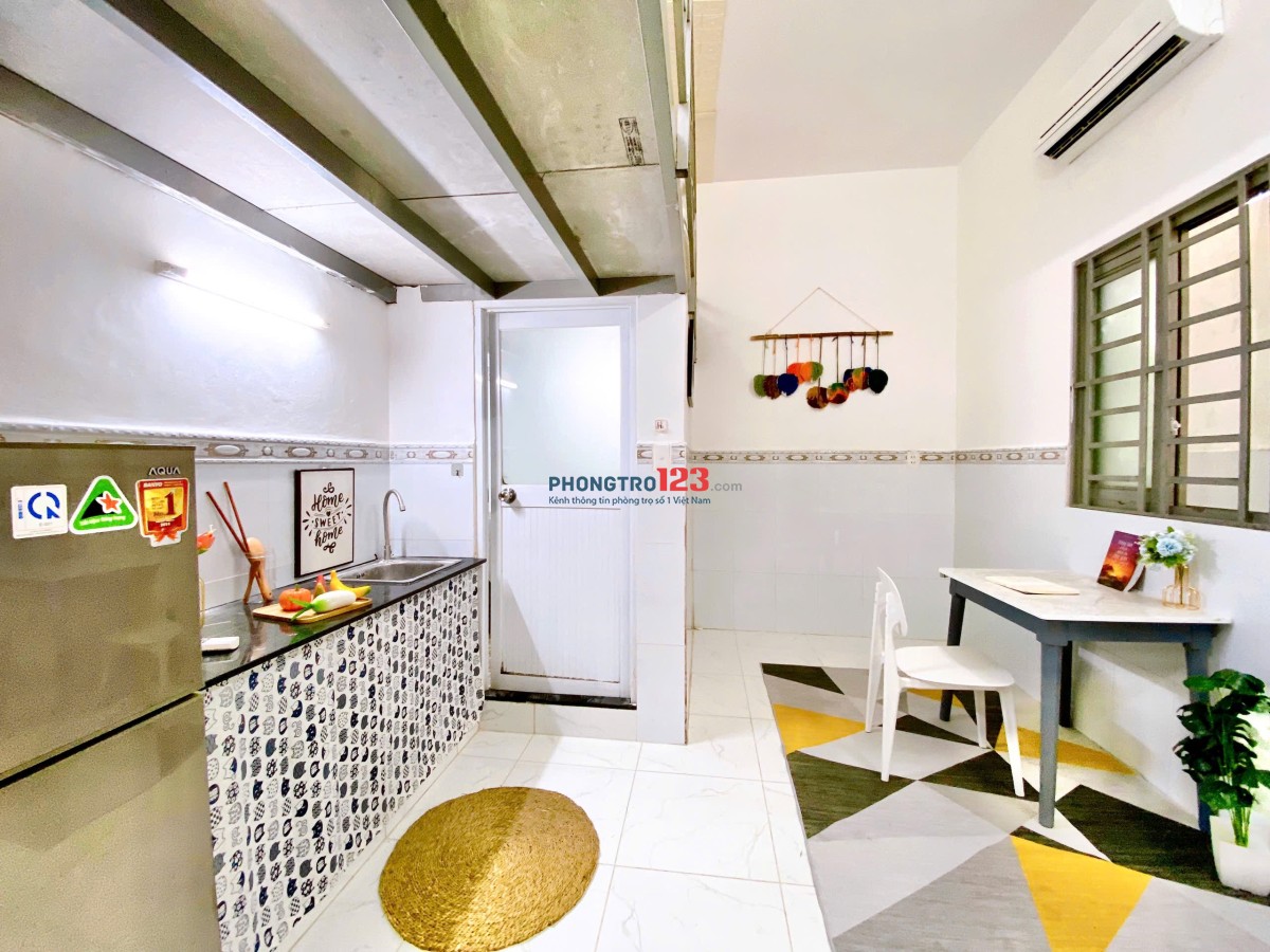 CĂN HỘ GÁC LỬNG CÓ CỬA SỔ FULL NỘI THẤT NGAY TÂN BÌNH GẦN K300