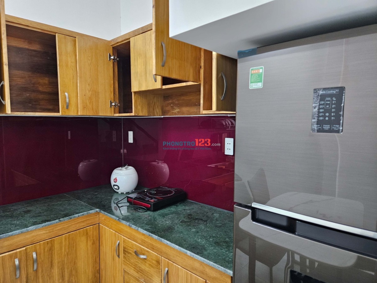 NHÀ NGUYÊN CĂN CHÍNH CHỦ FULL NỘI THẤT, 1 TRỆT 2 LẦU, HẺM XE HƠI - GẦN FPT, ĐH UFM, NTTU.