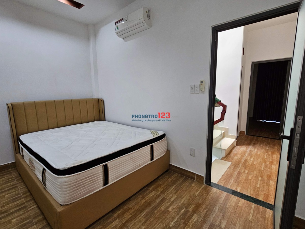 NHÀ NGUYÊN CĂN CHÍNH CHỦ FULL NỘI THẤT, 1 TRỆT 2 LẦU, HẺM XE HƠI - GẦN FPT, ĐH UFM, NTTU.