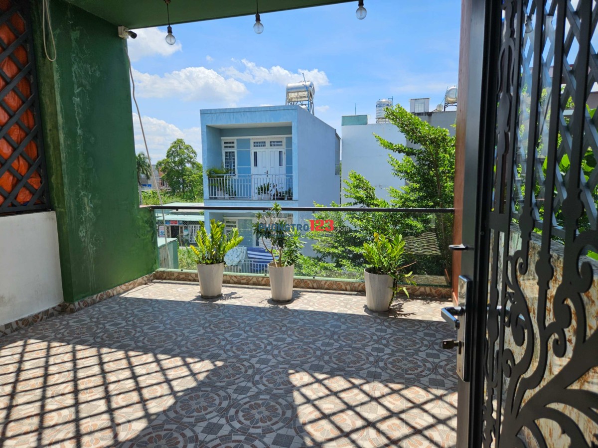 NHÀ NGUYÊN CĂN CHÍNH CHỦ FULL NỘI THẤT, 1 TRỆT 2 LẦU, HẺM XE HƠI - GẦN FPT, ĐH UFM, NTTU.