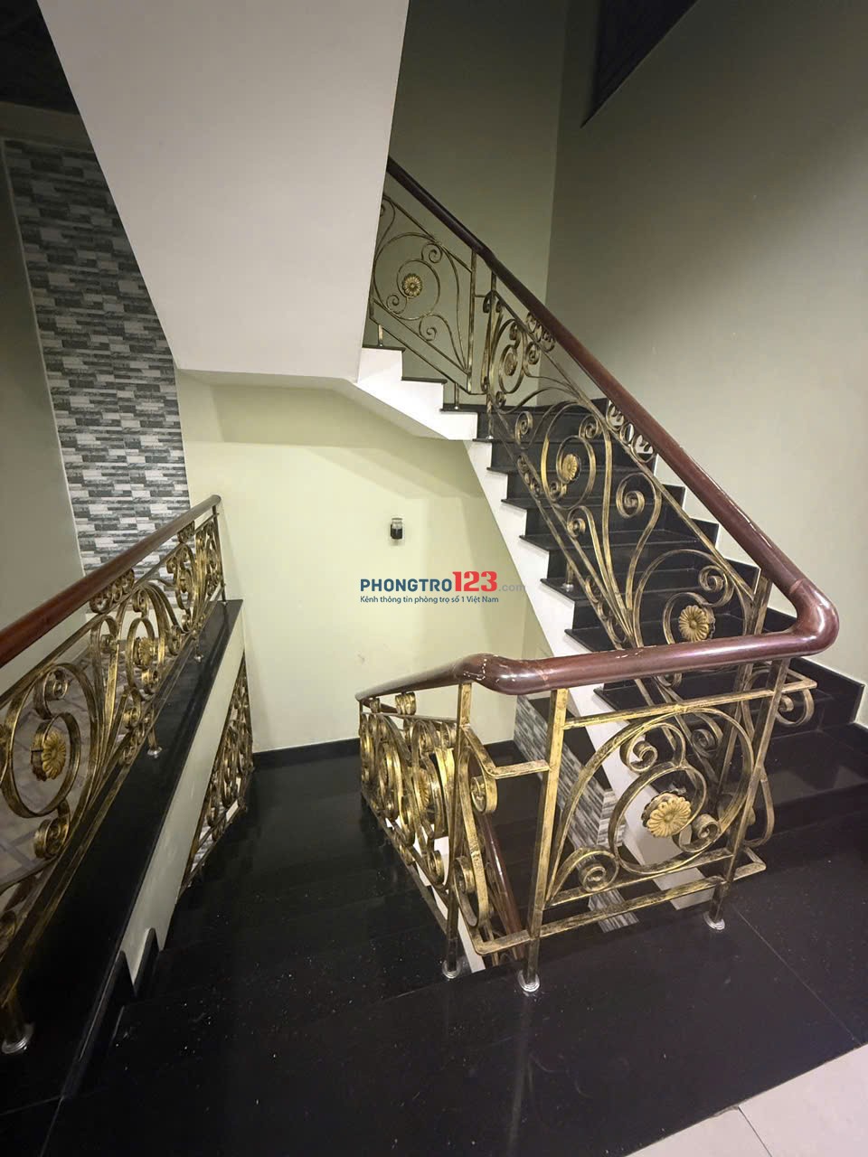 Phòng trọ khu nhà phố Cityland Center Hill. 40m2 chỉ 4tr/tháng