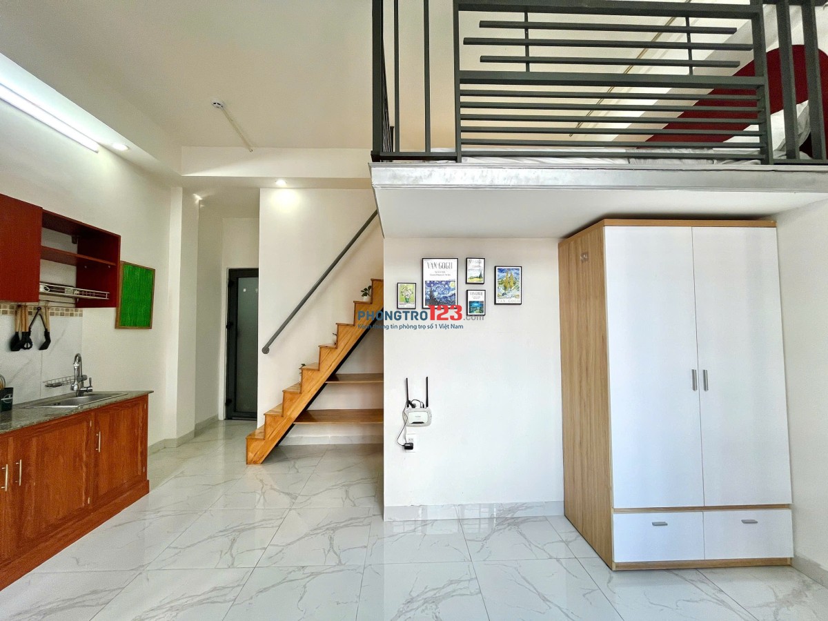CĂN HỘ DUPLEX BAN CÔNG FULL NỘI THẤT GẦN LANDMARK, NGÃ TƯ HÀNG XANH
