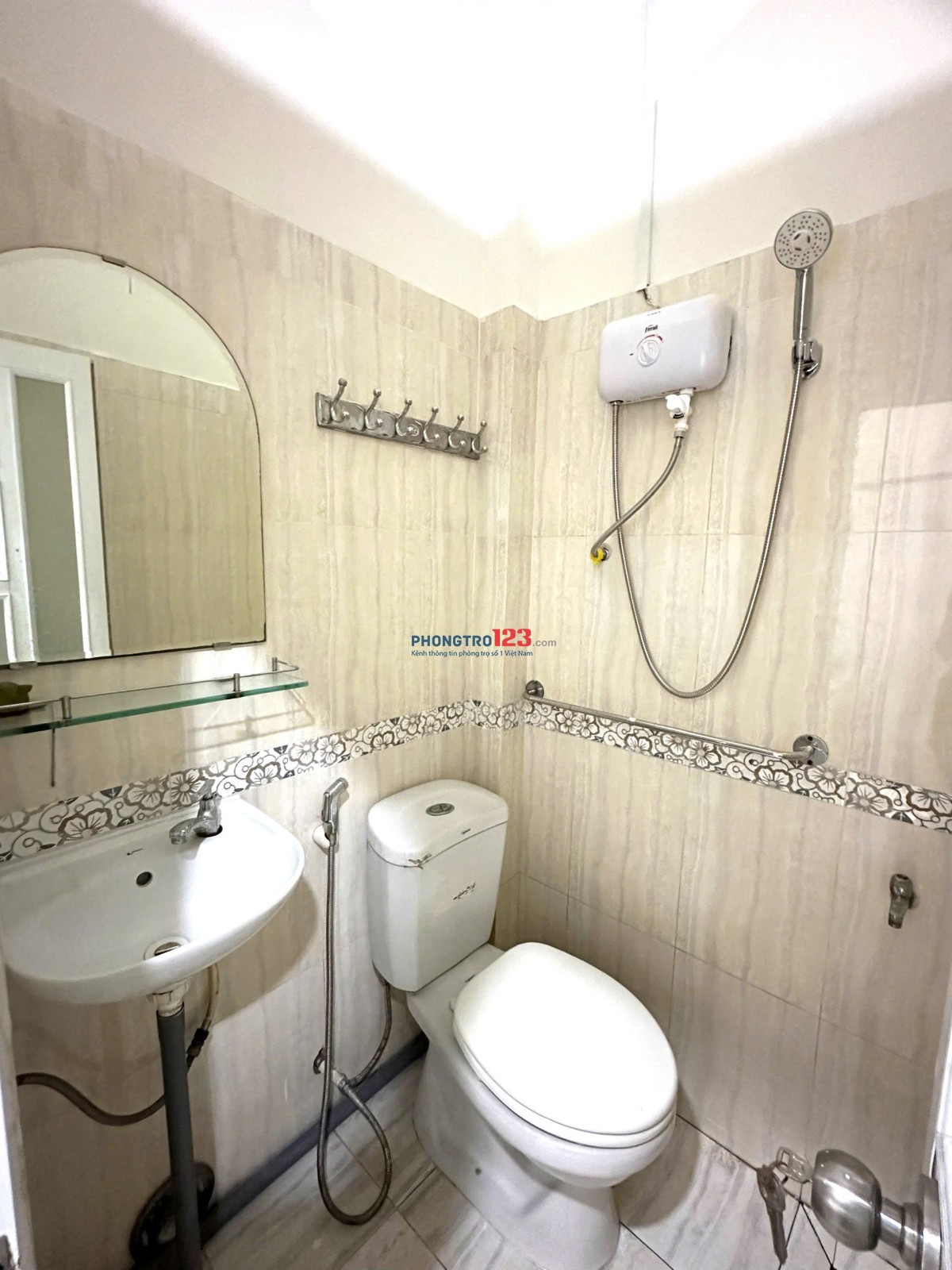 Cho Thuê 1 Phòng Ngủ - Tách Bếp - Ngay Chung Cư Ấn - Vạn Hạnh Mall - Cầu Nguyễn Tri Phương