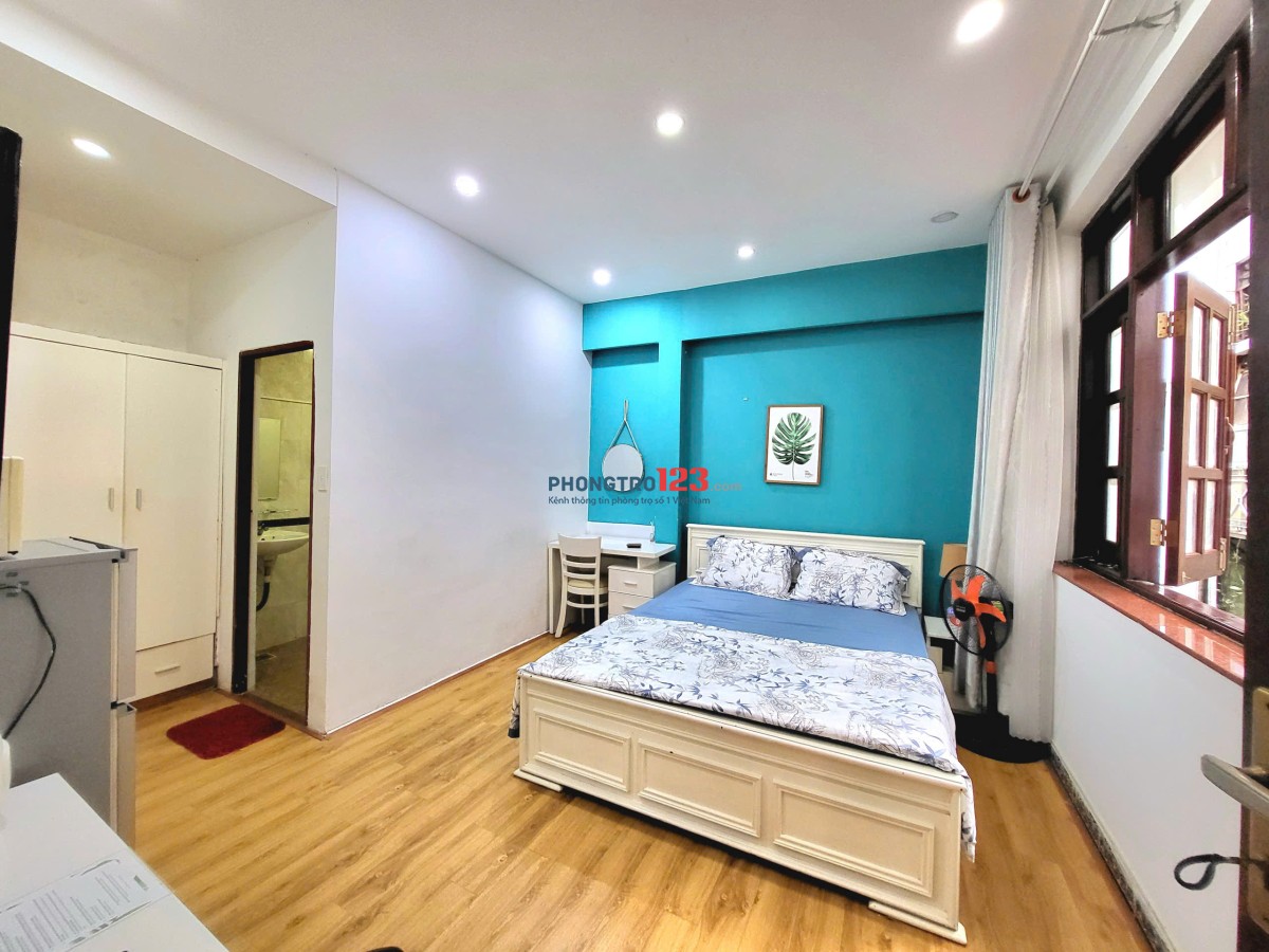 Phòng cho thuê phòng trọ cạnh Cầu Ba Son, Quận 1 – Full nội thất