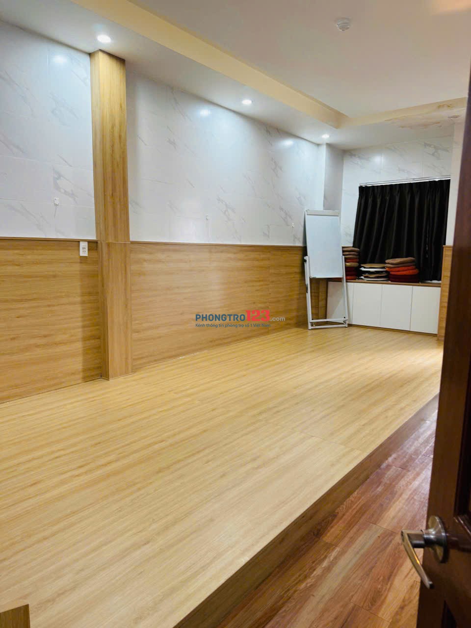 CHO THUÊ PHÒNG TRỌ QUẬN 4 - TỐI ĐA 4 NGƯỜI - 4Tr500K