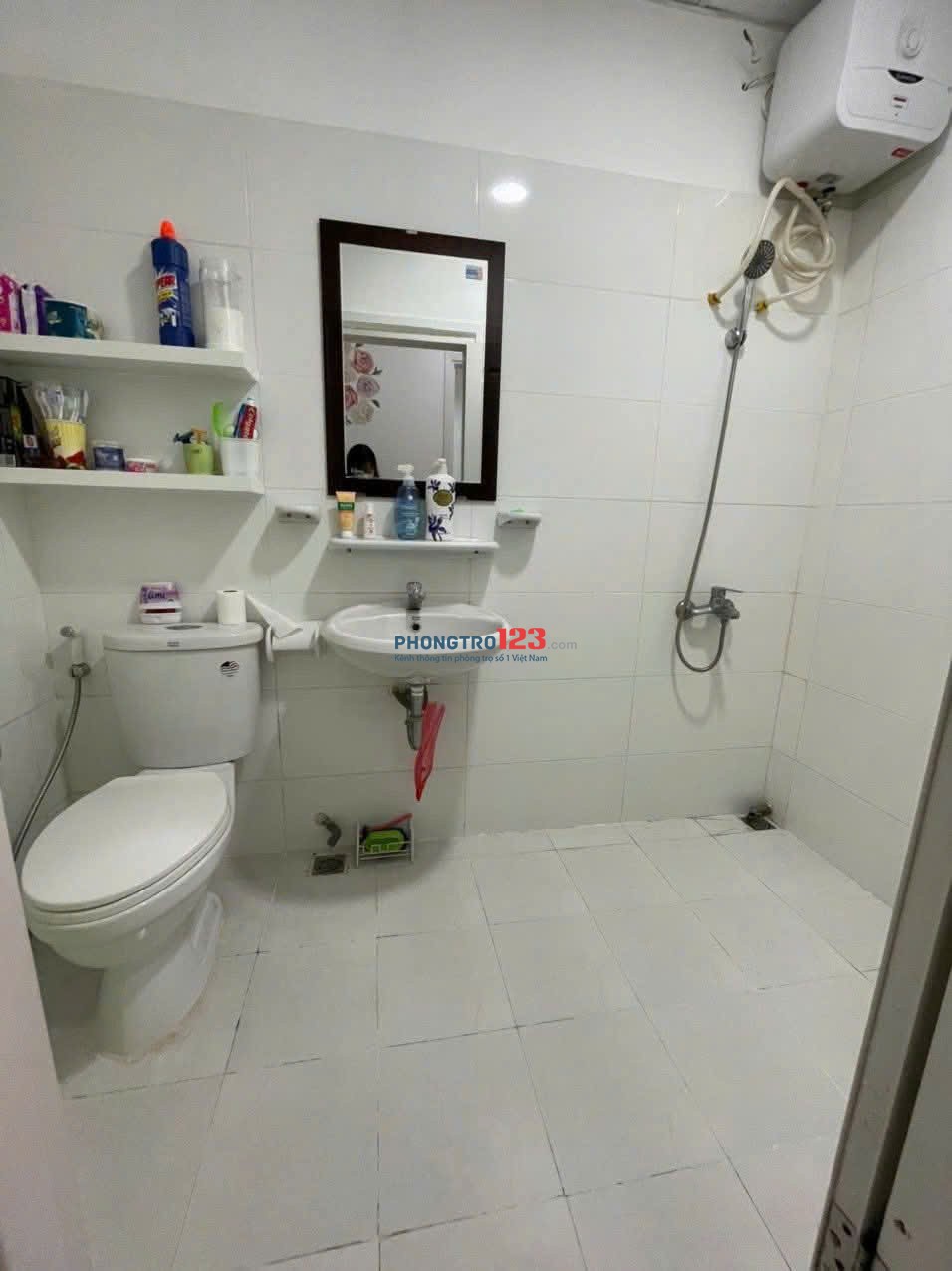 Chung cư Carillon 2, Trịnh Đình Thảo, TP: 74m2, 2p ngủ, NTCB, 10tr/th