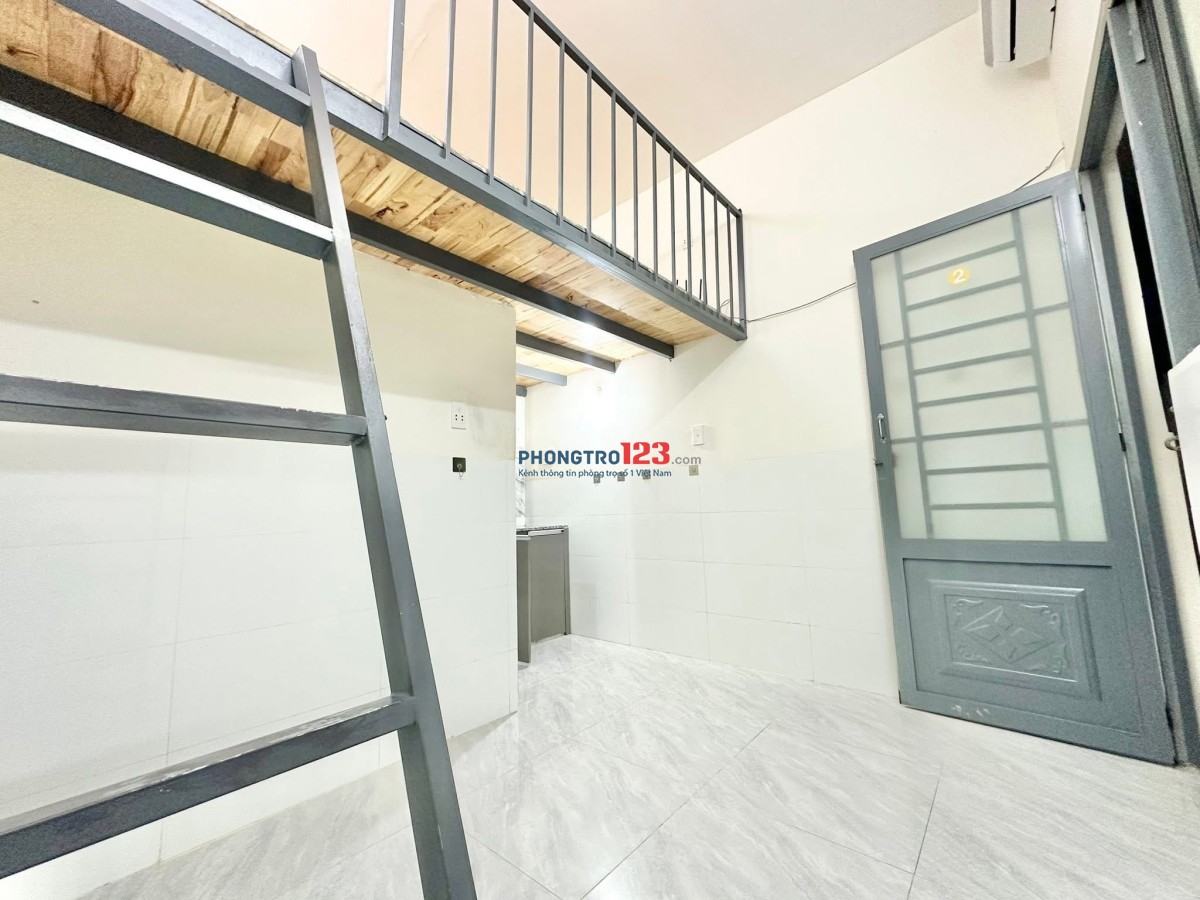 Phòng có gác giá rẻ ở 2 bạn 566/41 Nguyễn Thái Sơn p5 Gò Vấp gần Đại Học Văn Lang