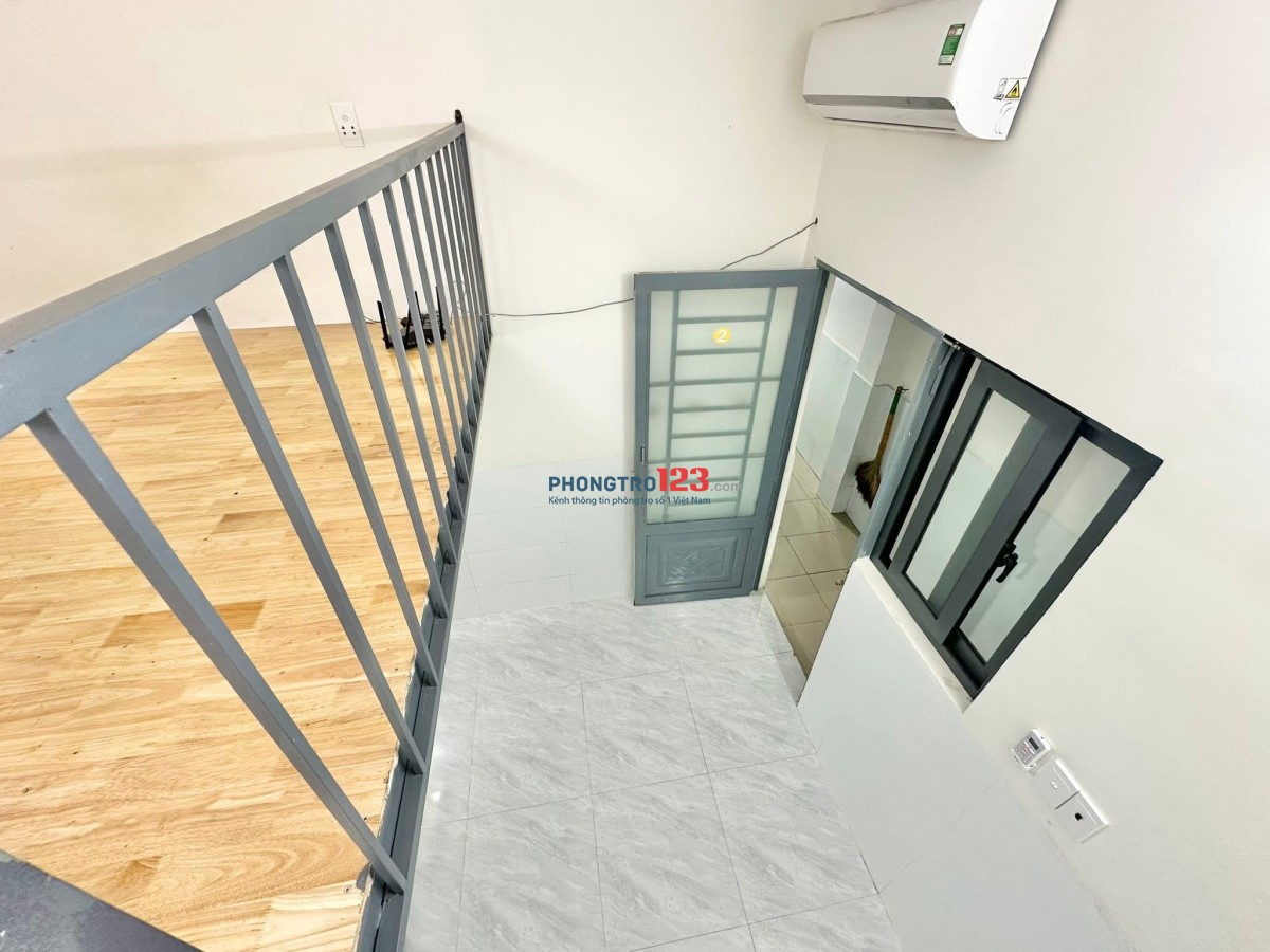 Phòng có gác giá rẻ ở 2 bạn 566/41 Nguyễn Thái Sơn p5 Gò Vấp gần Đại Học Văn Lang