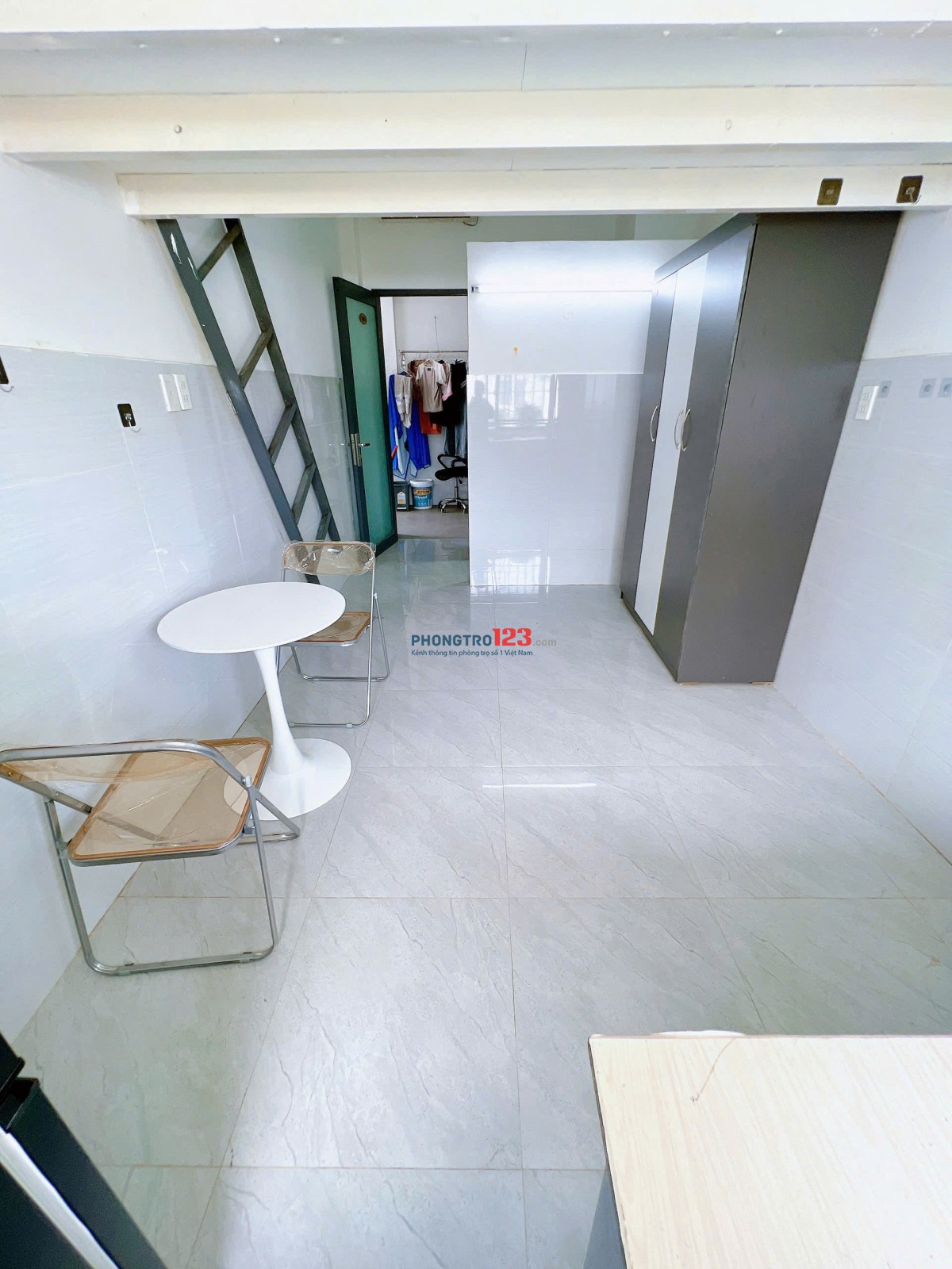 KHAI TRƯƠNG PHÒNG CÓ GÁC 45m2 CỬA SỔ THOÁNG SÁNG Ở THÍCH QUẢNG ĐỨC, QUẬN PHÚ NHUẬN GẦN Q3,Q1