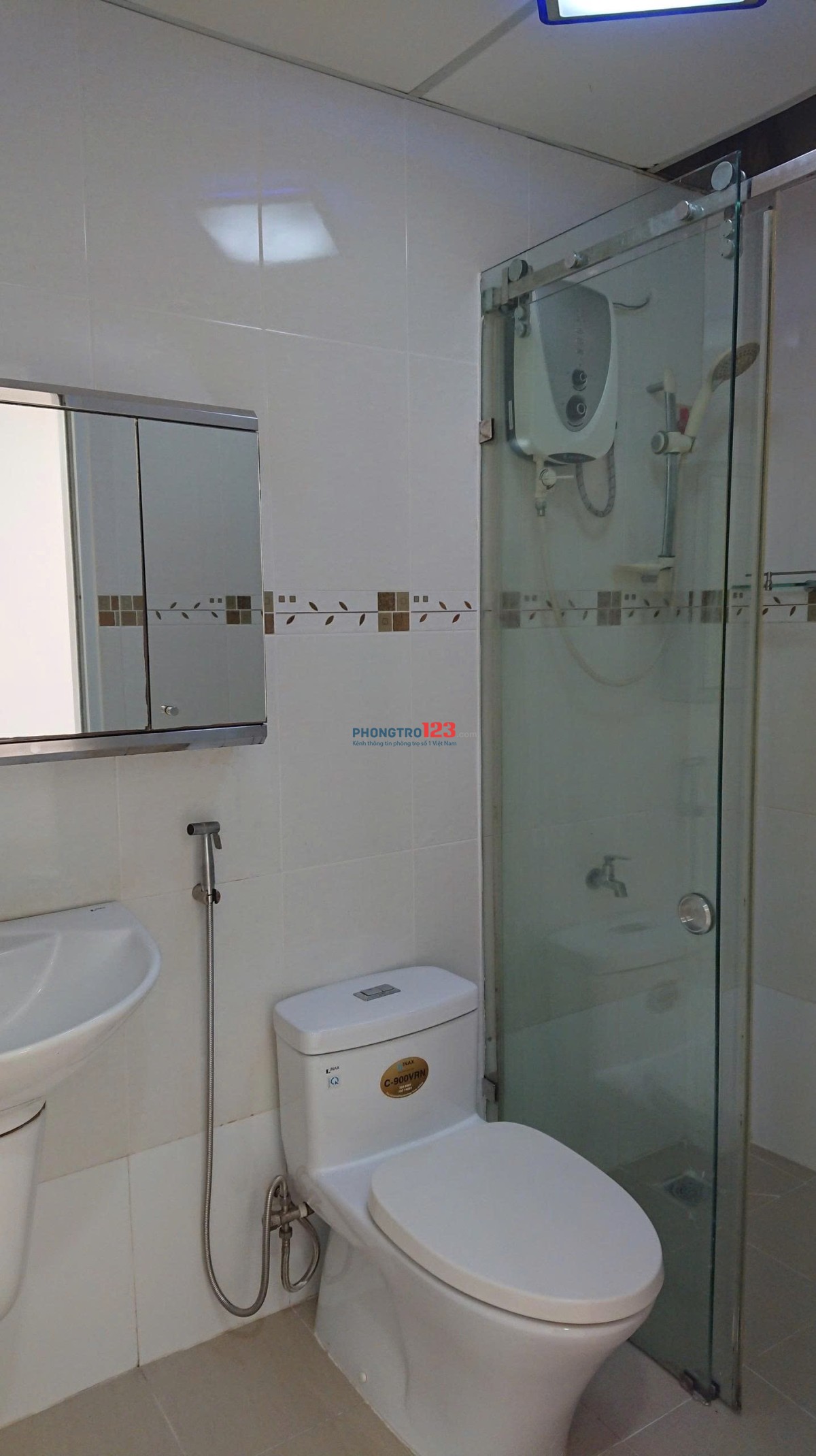 Cho Thuê Nhà Nguyên Căn, Đ.Đủ Nội Thất, Bình Thạnh